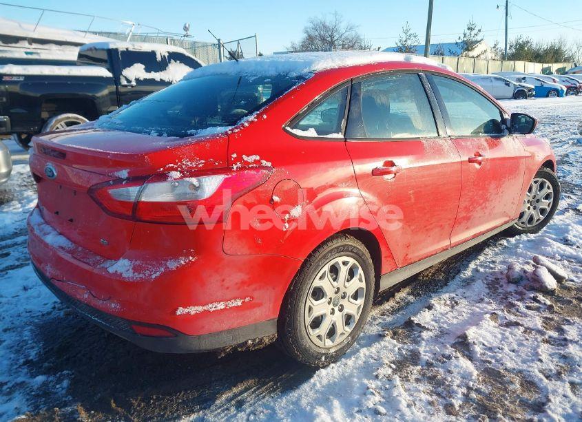 Photo 4 of 2012 Ford Focus SE (VIN 1FAHP3F23CL304344)