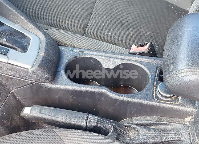 Photo 6 of 2012 Ford Focus SE (VIN 1FAHP3F23CL331995)