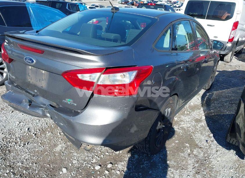 Photo 4 of 2012 Ford Focus SE (VIN 1FAHP3F23CL389864)