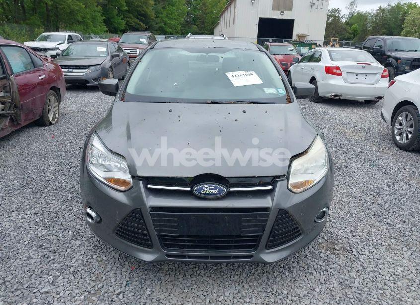 Photo 6 of 2012 Ford Focus SE (VIN 1FAHP3F23CL414066)