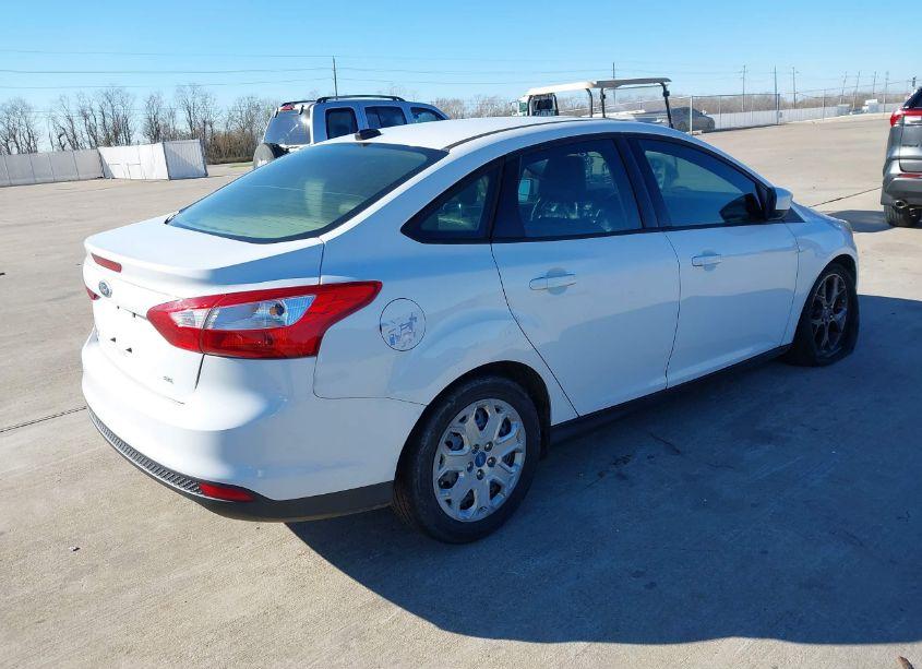 Photo 4 of 2012 Ford Focus SE (VIN 1FAHP3F24CL114231)