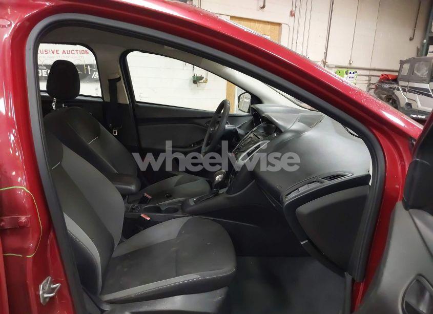 Photo 5 of 2012 Ford Focus SE (VIN 1FAHP3F24CL120272)