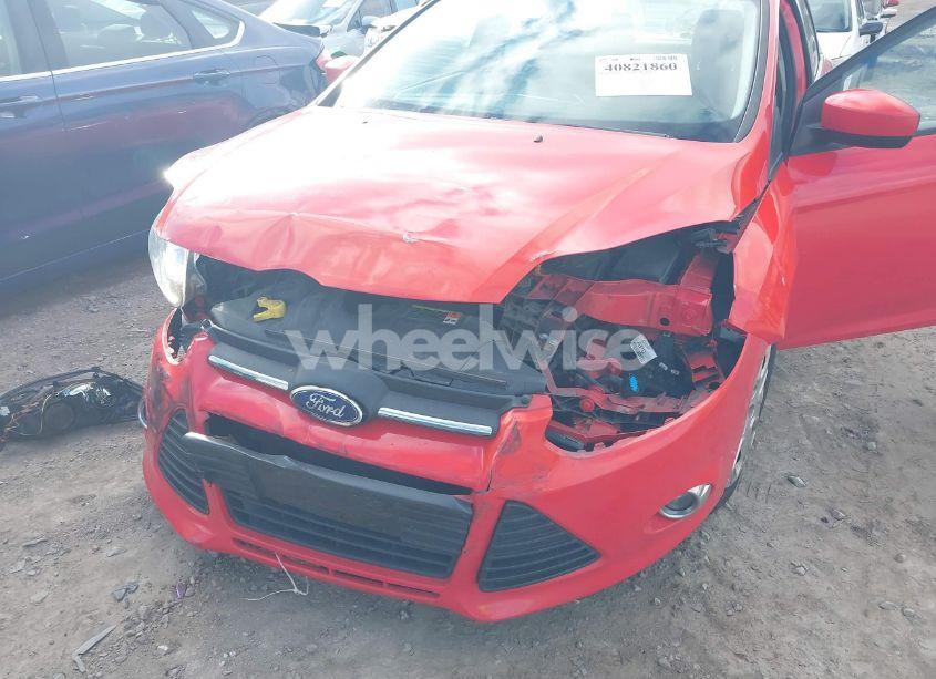 Photo 6 of 2012 Ford Focus SE (VIN 1FAHP3F24CL127903)