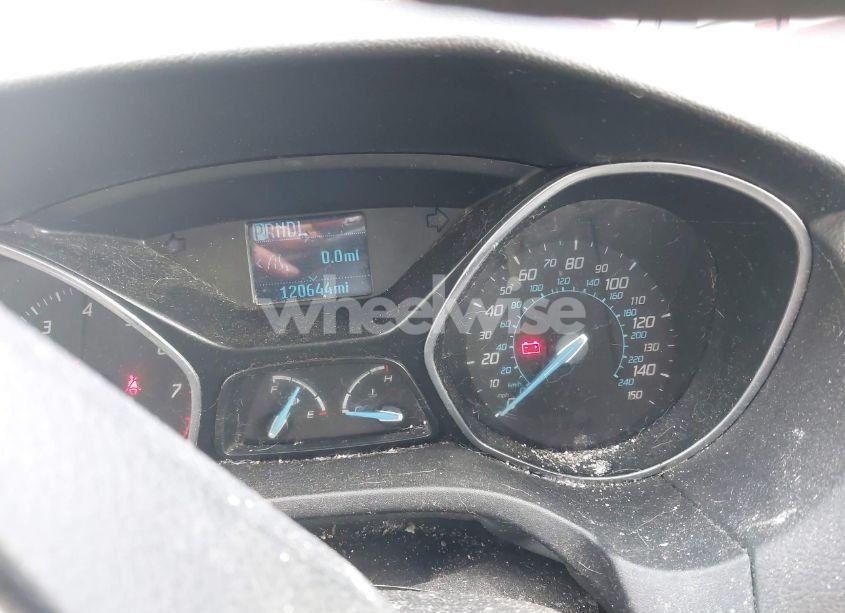 Photo 7 of 2012 Ford Focus SE (VIN 1FAHP3F24CL127903)