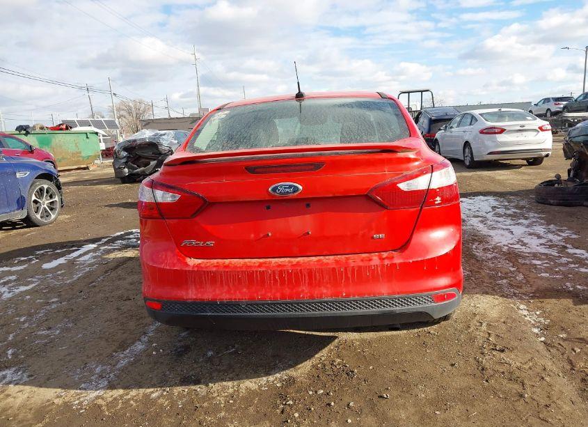 Photo 15 of 2012 Ford Focus SE (VIN 1FAHP3F24CL139257)