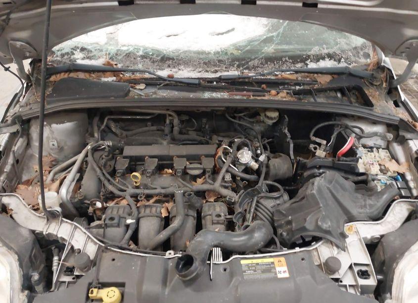 Photo 10 of 2012 Ford Focus SE (VIN 1FAHP3F24CL167978)