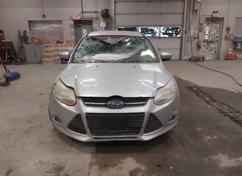 Photo 13 of 2012 Ford Focus SE (VIN 1FAHP3F24CL167978)