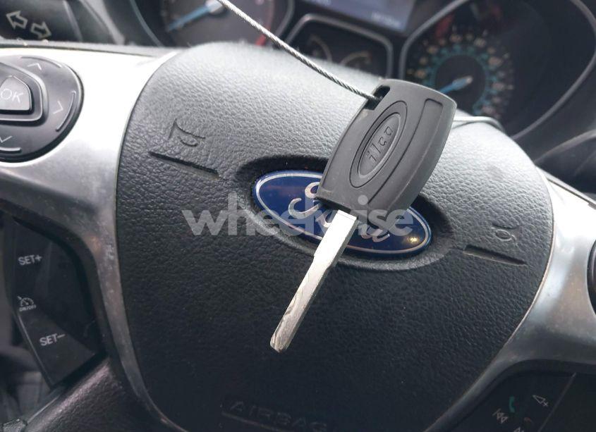 Photo 11 of 2012 Ford Focus SE (VIN 1FAHP3F24CL174400)