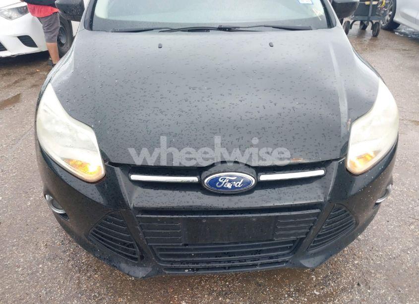 Photo 6 of 2012 Ford Focus SE (VIN 1FAHP3F24CL174400)
