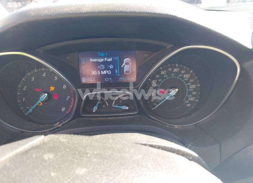 Photo 7 of 2012 Ford Focus SE (VIN 1FAHP3F24CL231078)