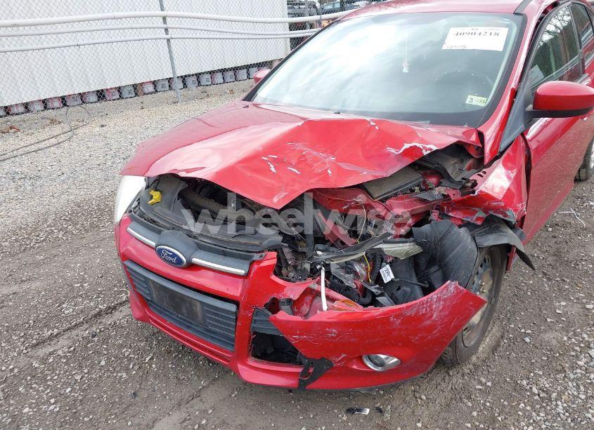 Photo 6 of 2012 Ford Focus SE (VIN 1FAHP3F24CL242372)