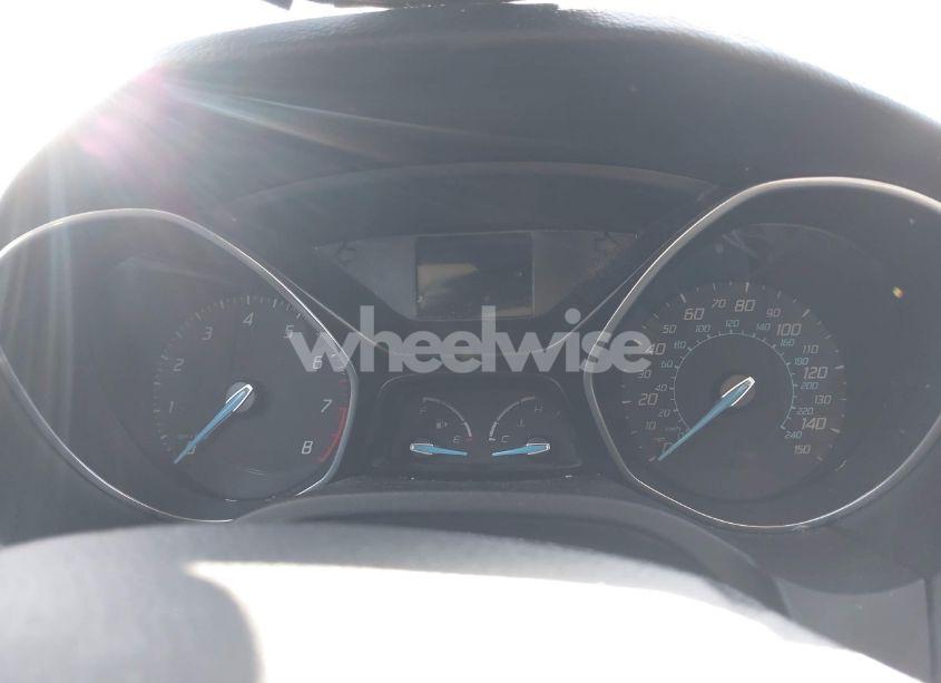 Photo 7 of 2012 Ford Focus SE (VIN 1FAHP3F24CL242372)