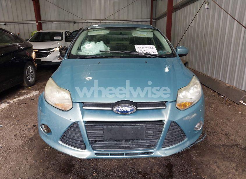 Photo 12 of 2012 Ford Focus SE (VIN 1FAHP3F24CL260001)