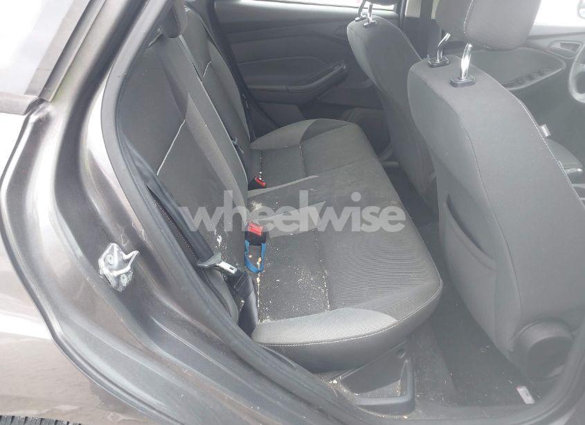 Photo 8 of 2012 Ford Focus SE (VIN 1FAHP3F24CL262315)