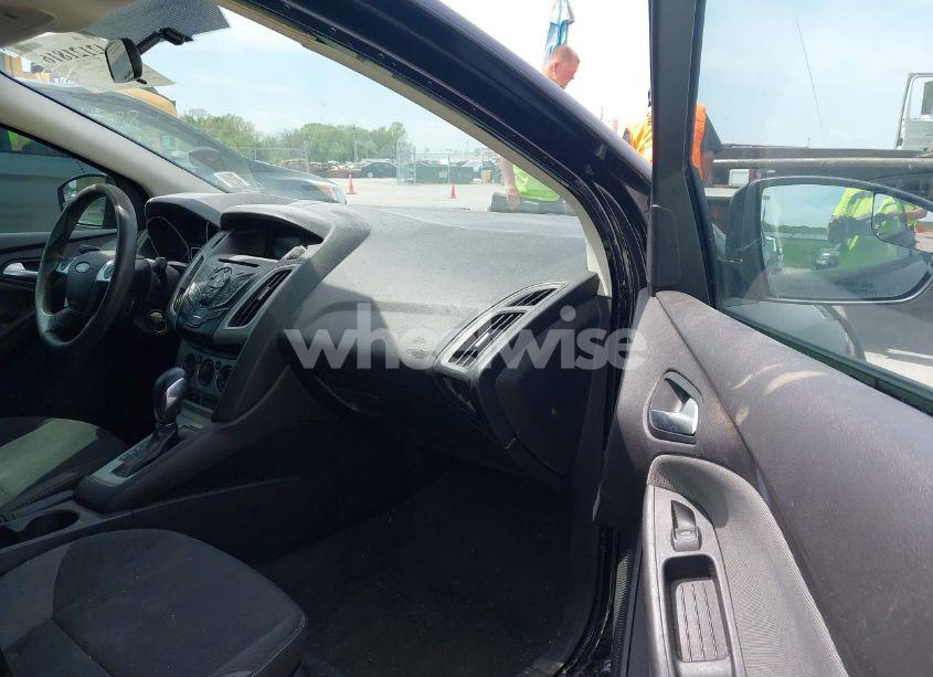 Photo 5 of 2012 Ford Focus SE (VIN 1FAHP3F24CL275128)