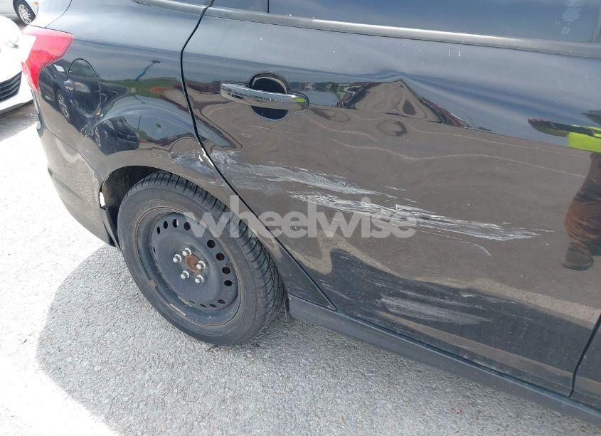 Photo 6 of 2012 Ford Focus SE (VIN 1FAHP3F24CL275128)