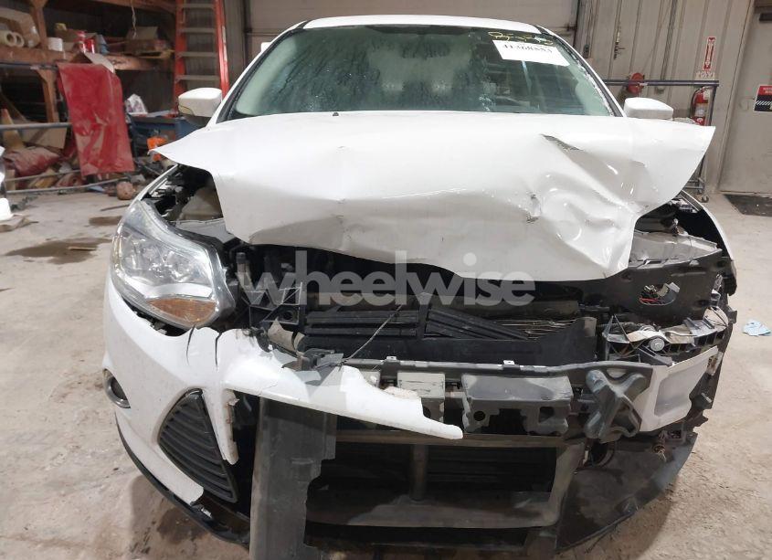 Photo 12 of 2012 Ford Focus SE (VIN 1FAHP3F24CL313957)
