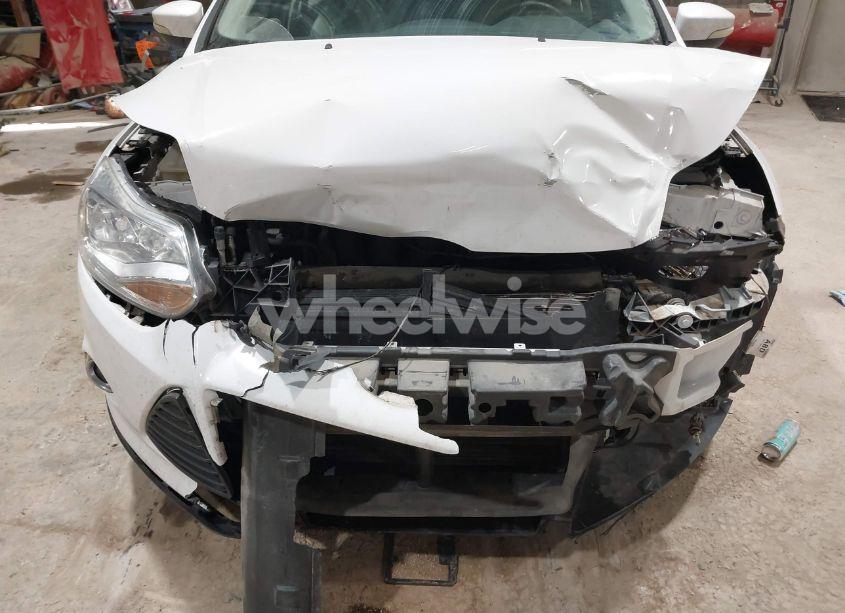 Photo 6 of 2012 Ford Focus SE (VIN 1FAHP3F24CL313957)