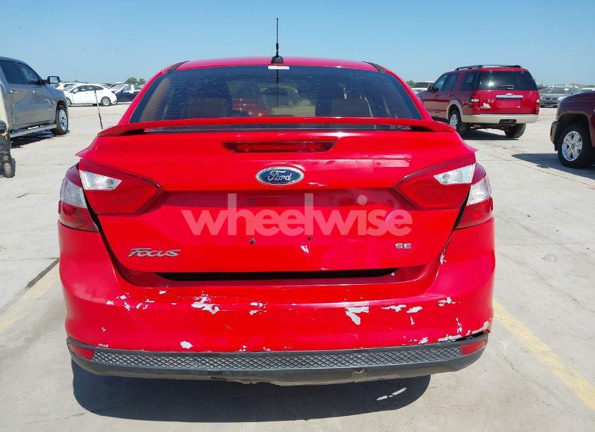 Photo 16 of 2012 Ford Focus SE (VIN 1FAHP3F24CL320603)