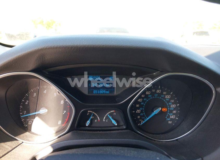 Photo 7 of 2012 Ford Focus SE (VIN 1FAHP3F24CL370286)