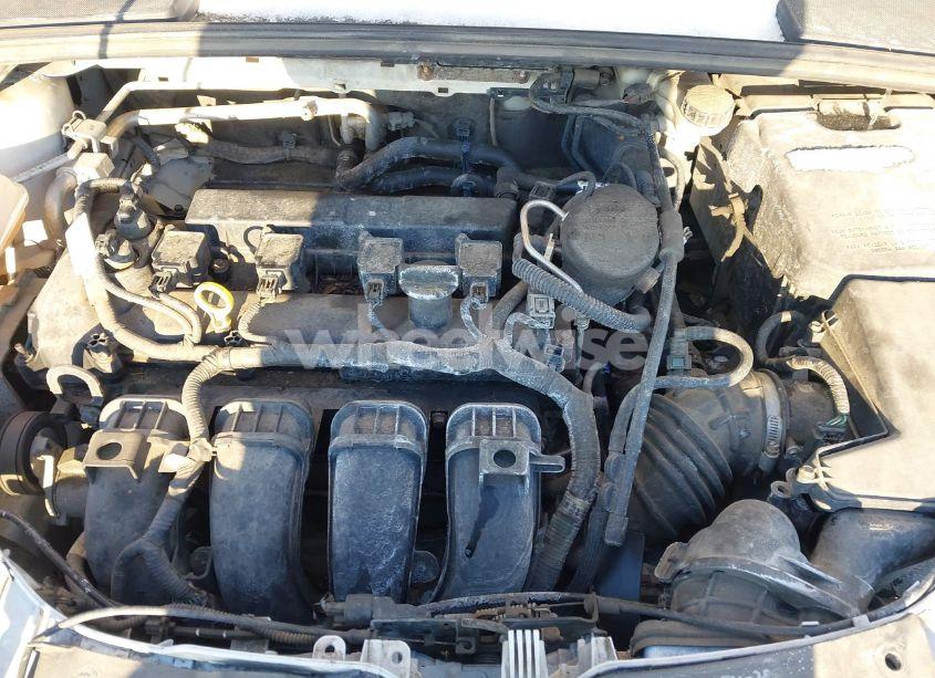 Photo 10 of 2012 Ford Focus SE (VIN 1FAHP3F24CL371647)