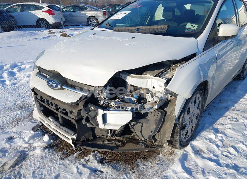 Photo 6 of 2012 Ford Focus SE (VIN 1FAHP3F24CL371647)