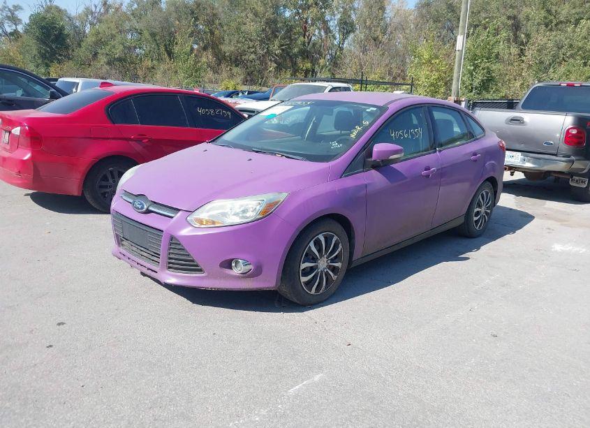 Photo 2 of 2012 Ford Focus SE (VIN 1FAHP3F24CL382079)