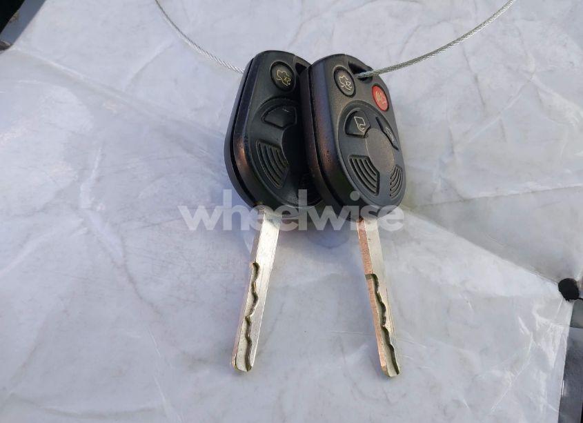 Photo 11 of 2012 Ford Focus SE (VIN 1FAHP3F24CL398041)