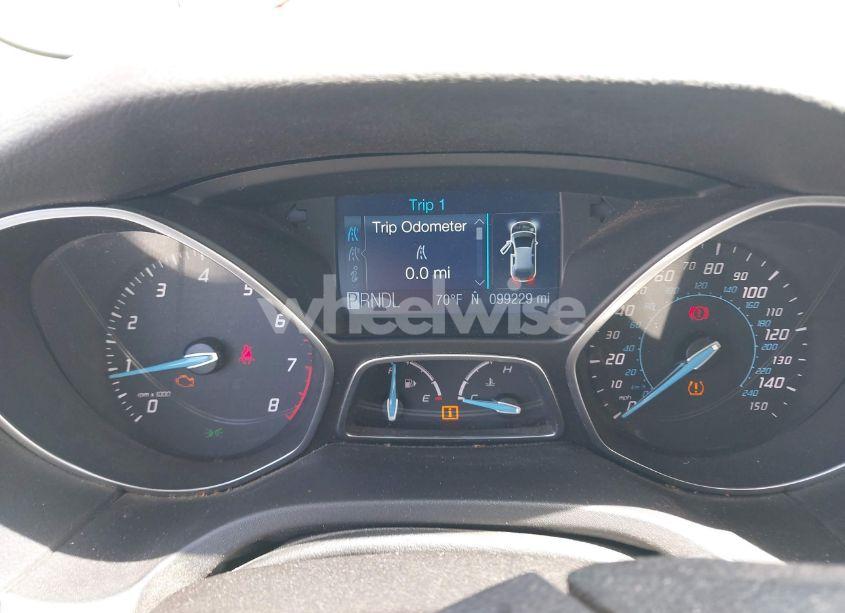Photo 7 of 2012 Ford Focus SE (VIN 1FAHP3F24CL398041)