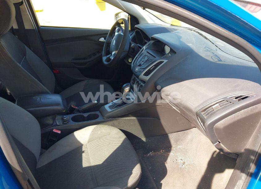 Photo 5 of 2012 Ford Focus SE (VIN 1FAHP3F24CL415176)