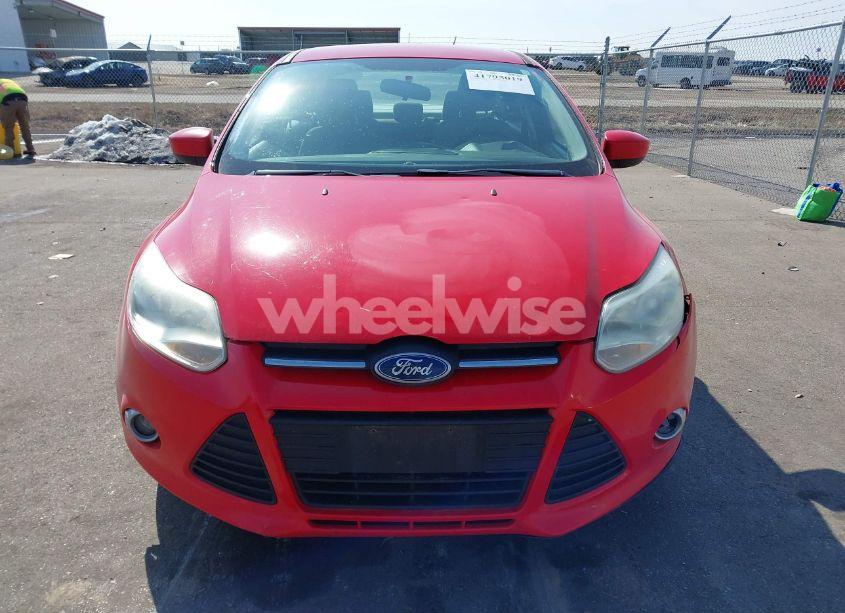 Photo 12 of 2012 Ford Focus SE (VIN 1FAHP3F25CL129983)