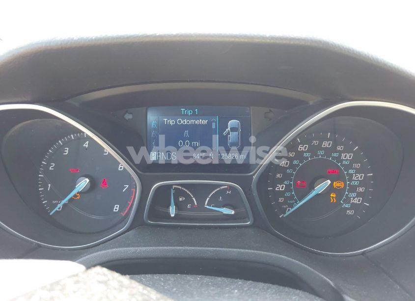 Photo 7 of 2012 Ford Focus SE (VIN 1FAHP3F25CL274148)