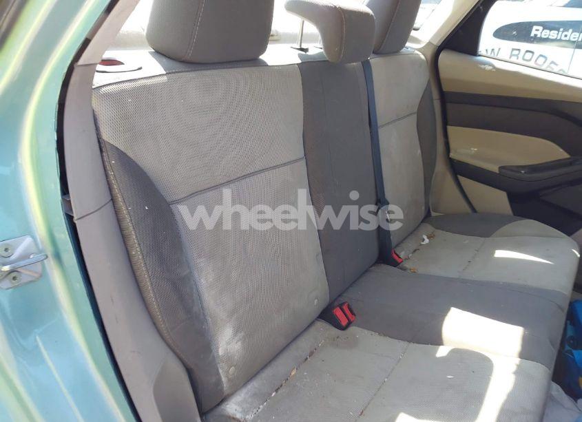 Photo 8 of 2012 Ford Focus SE (VIN 1FAHP3F25CL307066)