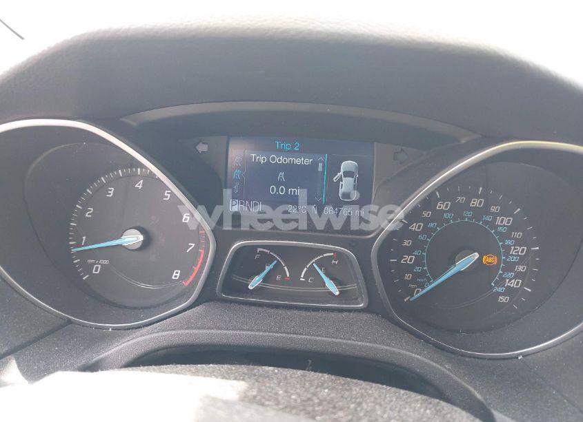 Photo 7 of 2012 Ford Focus SE (VIN 1FAHP3F25CL370507)