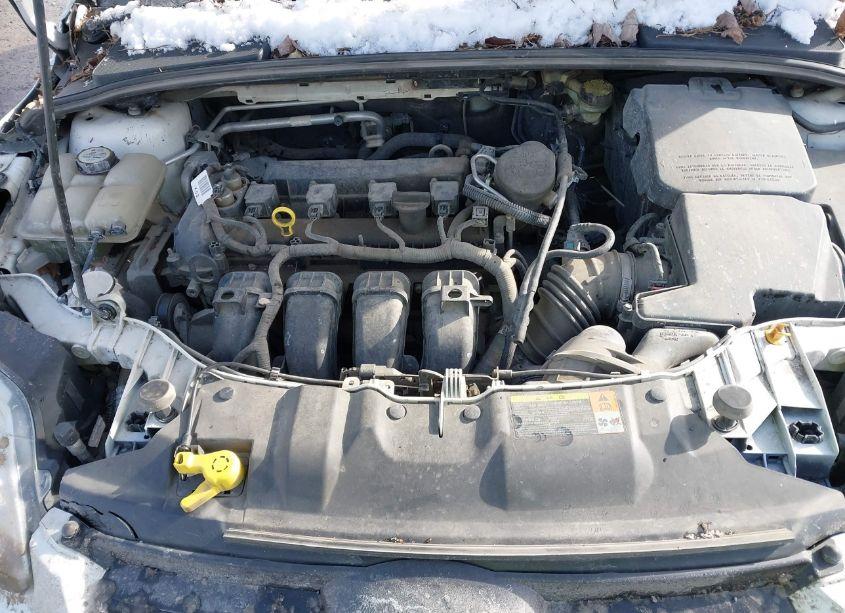 Photo 10 of 2012 Ford Focus SE (VIN 1FAHP3F25CL392538)