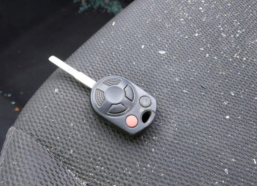 Photo 11 of 2012 Ford Focus SE (VIN 1FAHP3F25CL392538)