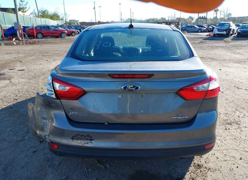 Photo 16 of 2012 Ford Focus SE (VIN 1FAHP3F25CL445772)