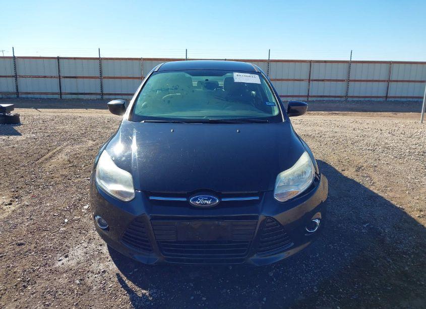 Photo 12 of 2012 Ford Focus SE (VIN 1FAHP3F25CL477122)