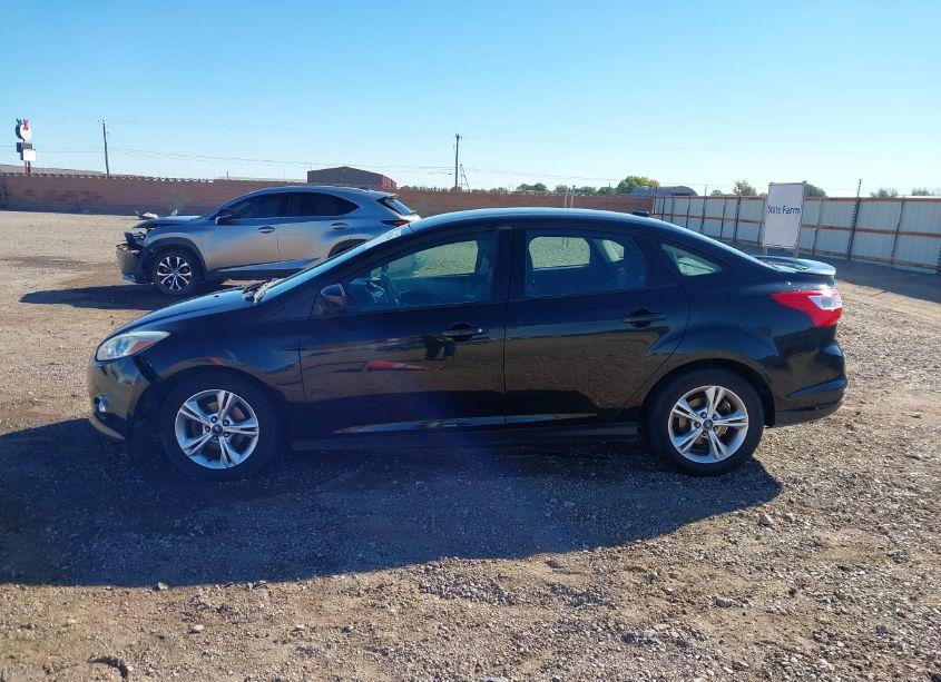 Photo 14 of 2012 Ford Focus SE (VIN 1FAHP3F25CL477122)