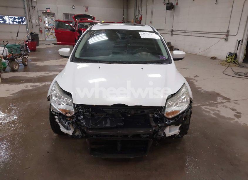 Photo 13 of 2012 Ford Focus SE (VIN 1FAHP3F26CL209423)