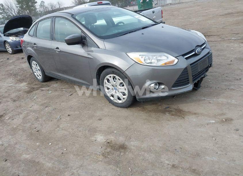2012 Ford Focus SE (VIN 1FAHP3F26CL217148) main photo