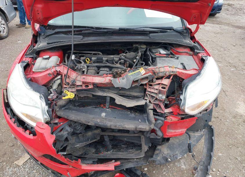 Photo 10 of 2012 Ford Focus SE (VIN 1FAHP3F26CL225475)