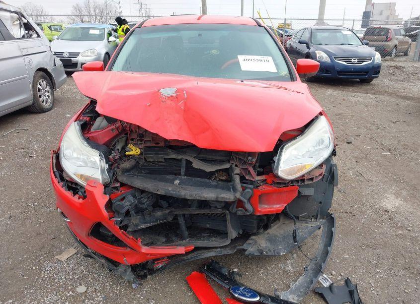 Photo 13 of 2012 Ford Focus SE (VIN 1FAHP3F26CL225475)