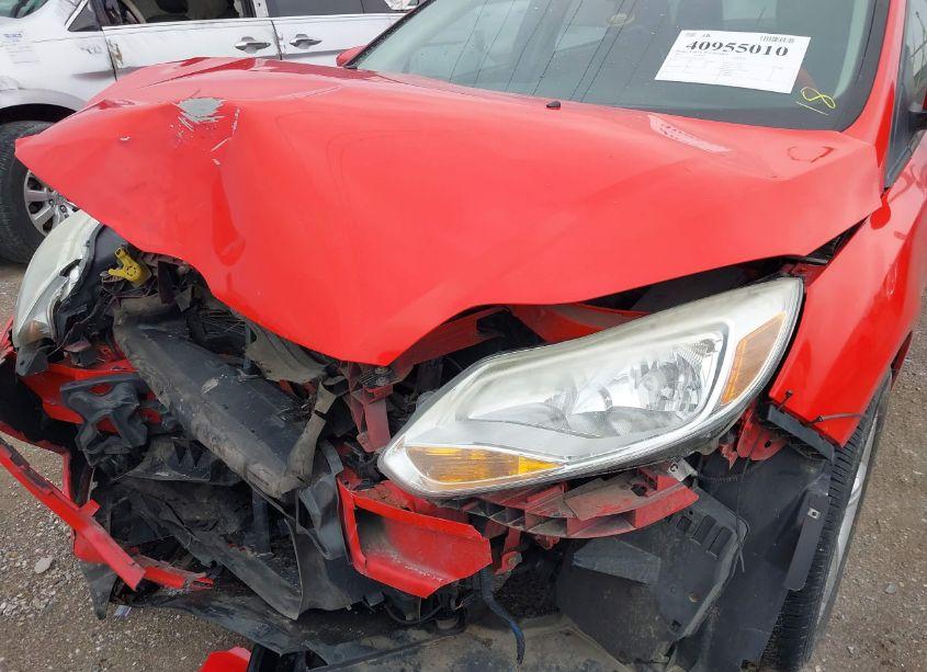 Photo 6 of 2012 Ford Focus SE (VIN 1FAHP3F26CL225475)