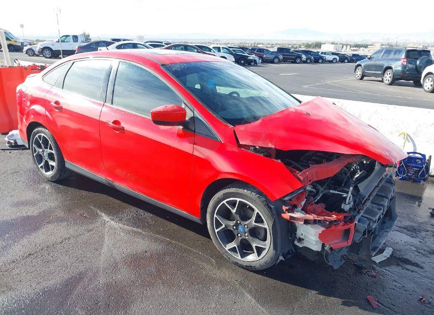 2012 Ford Focus SE (VIN 1FAHP3F26CL248352) main photo