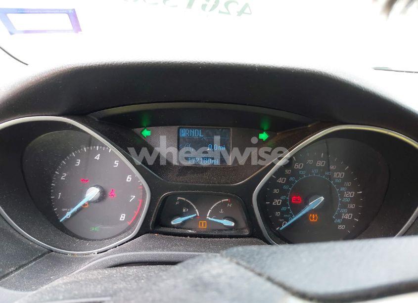 Photo 7 of 2012 Ford Focus SE (VIN 1FAHP3F26CL252367)