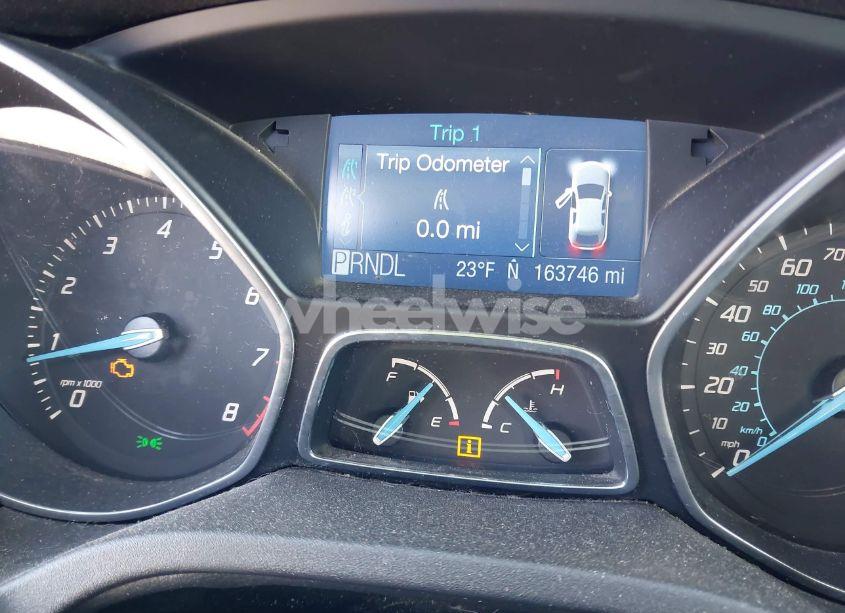 Photo 7 of 2012 Ford Focus SE (VIN 1FAHP3F26CL323437)