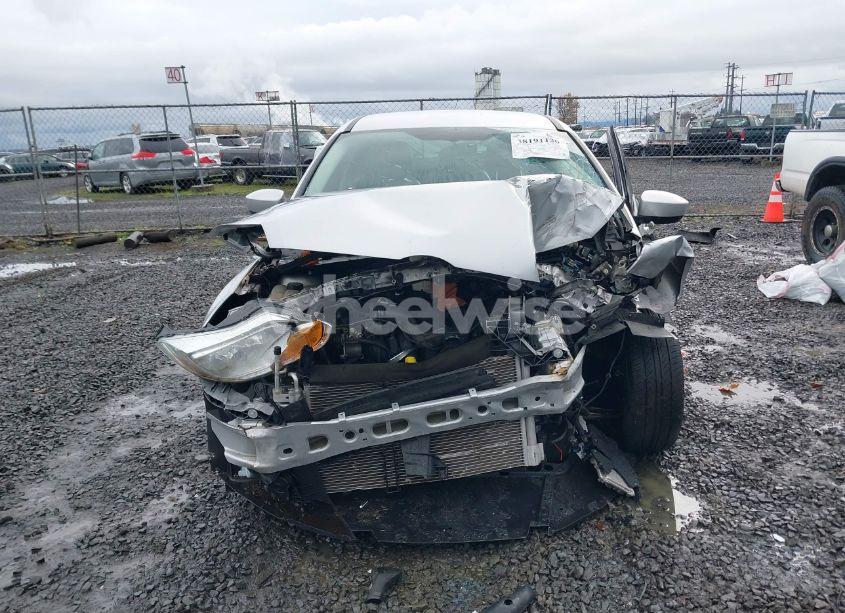 Photo 13 of 2012 Ford Focus SE (VIN 1FAHP3F26CL381211)