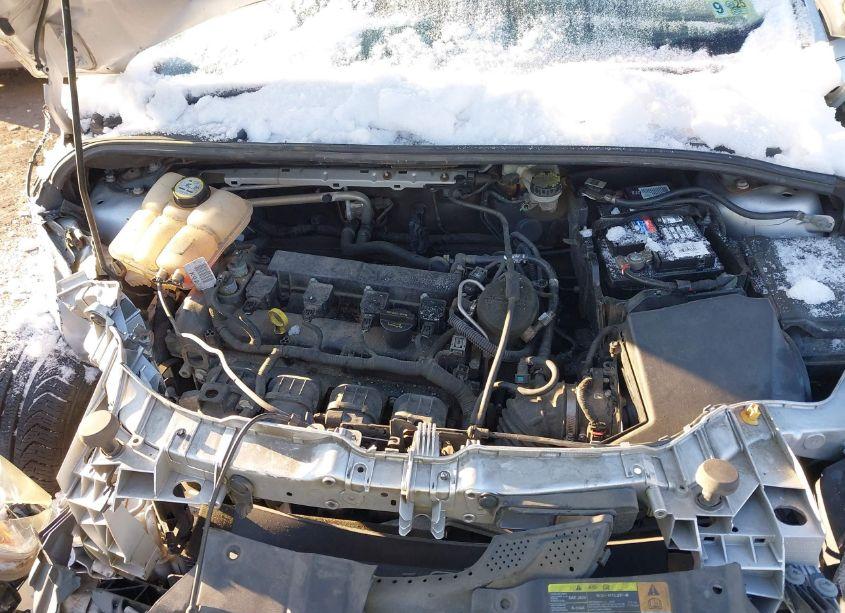 Photo 10 of 2012 Ford Focus SE (VIN 1FAHP3F26CL390524)