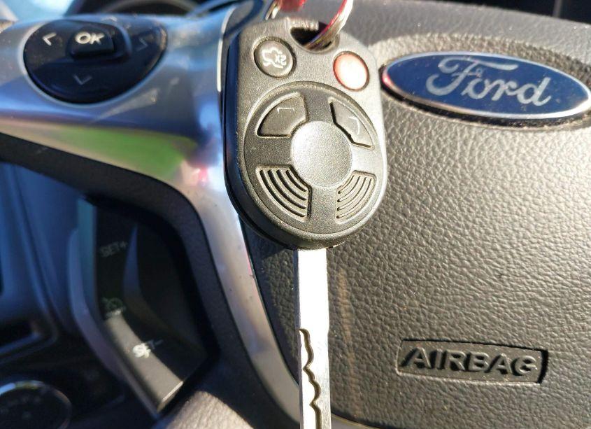 Photo 11 of 2012 Ford Focus SE (VIN 1FAHP3F26CL390524)